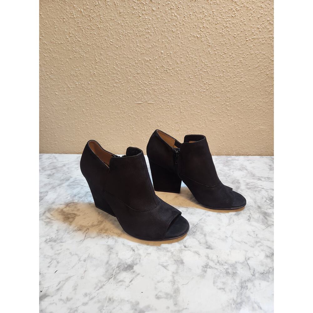 Naturalizer Women's Solid Black Leather Open Toe Heeled Boots Size 8.5W